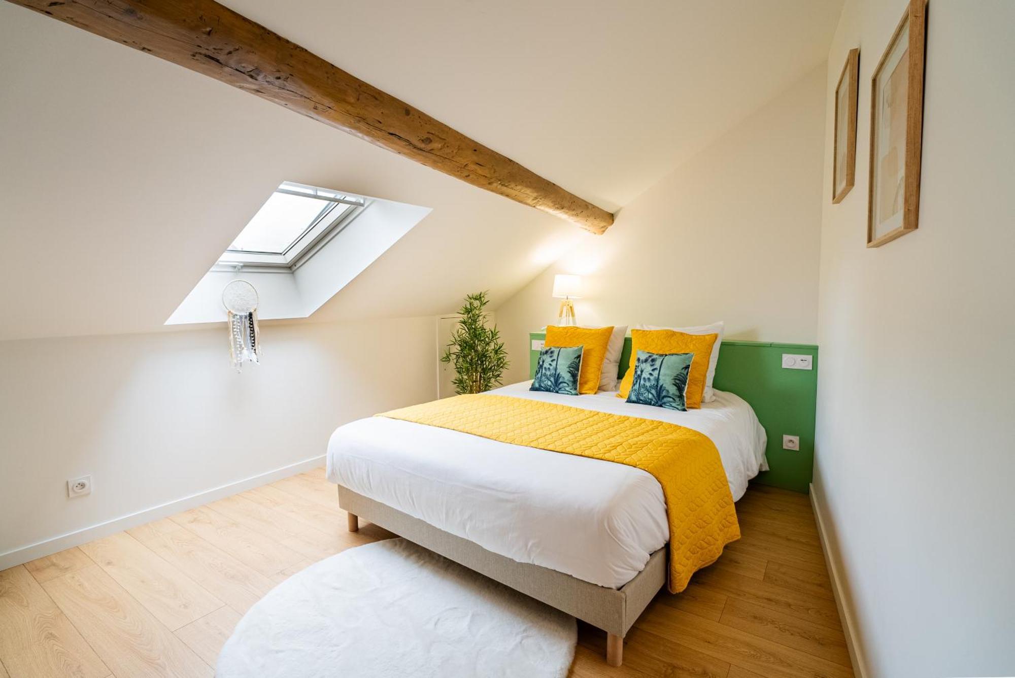 Appartamento Au Duplex D'Or Centre Historique Besançon Esterno foto